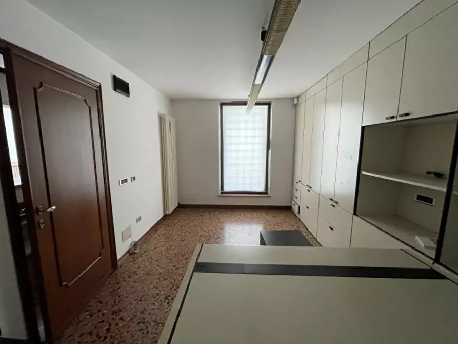Immagine 14 di Ufficio in vendita  in Contrà Santa Caterina 29 a Vicenza