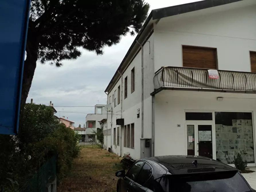 Immagine 7 di Attività commerciale in vendita  in VIA FONTANA 10 a Comacchio