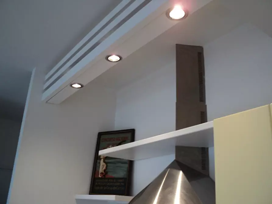 Immagine 8 di Attività commerciale in vendita  in VIA FONTANA 10 a Comacchio