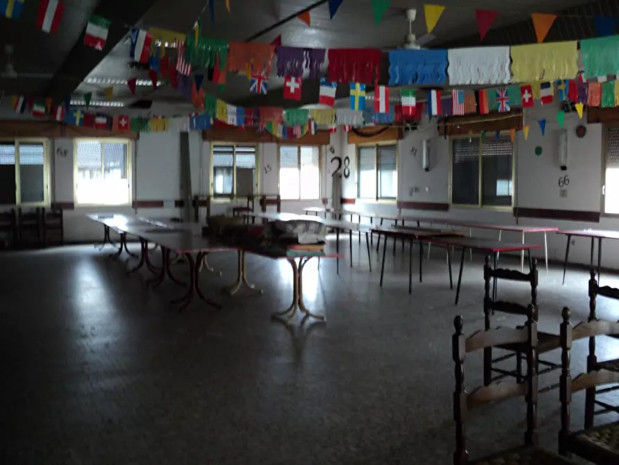 Immagine 11 di Attività commerciale in vendita  in VIA FONTANA 10 a Comacchio