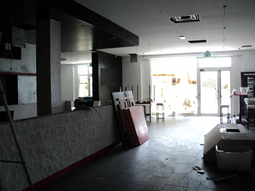 Immagine 33 di Attività commerciale in vendita  in VIA FONTANA 10 a Comacchio