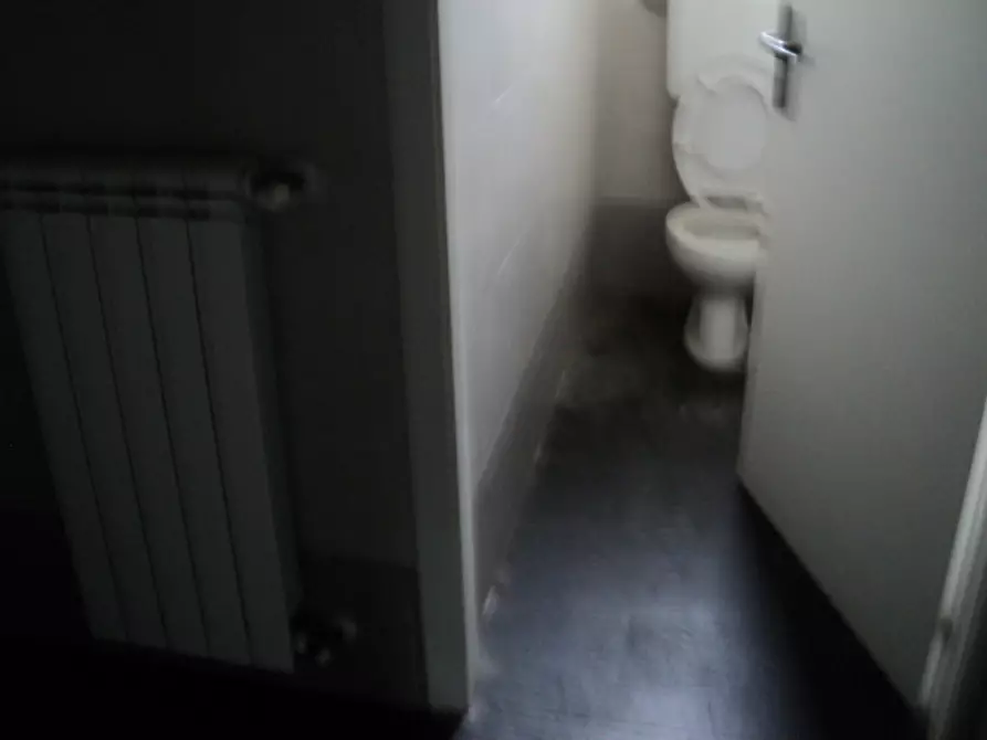 Immagine 36 di Attività commerciale in vendita  in VIA FONTANA 10 a Comacchio