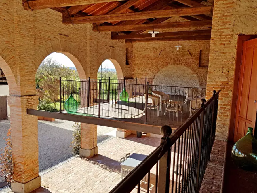 Immagine 4 di Rustico / casale in vendita  in Via nicolosi a Vicenza