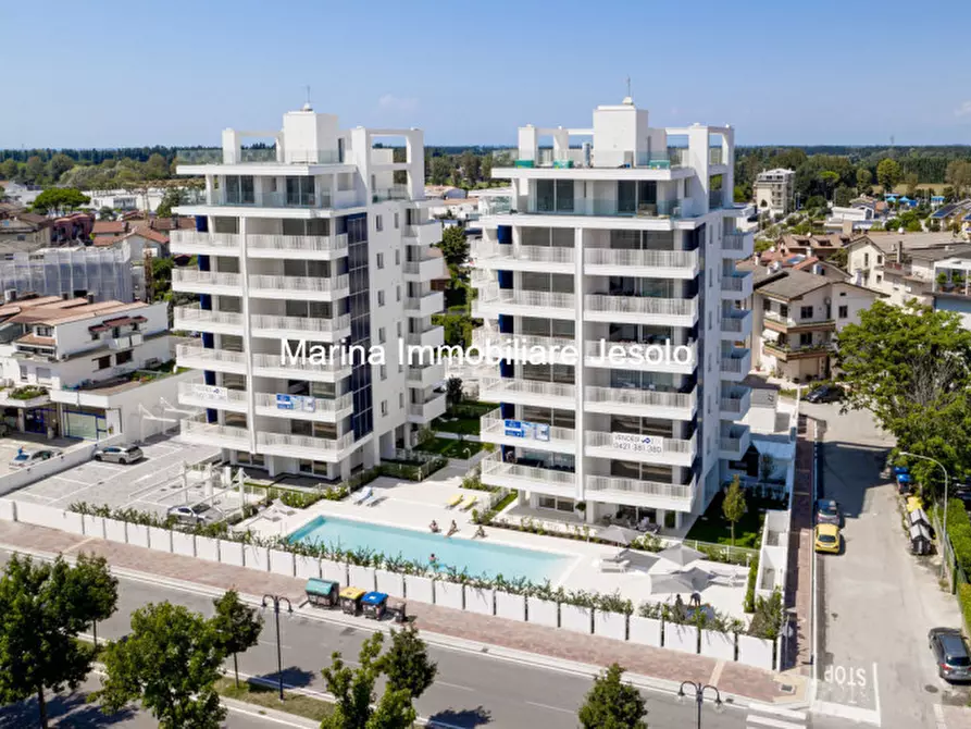 Immagine 3 di Appartamento in vendita  in via pindemonte a Jesolo