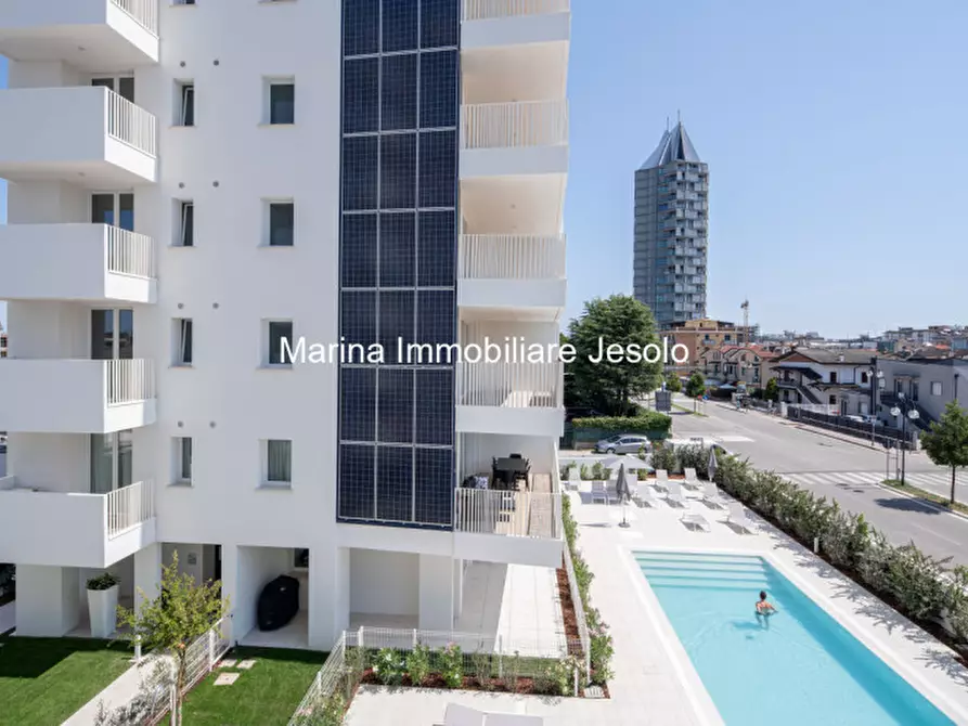 Immagine 11 di Appartamento in vendita  in via pindemonte a Jesolo