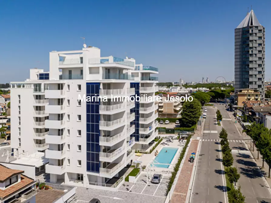 Immagine 14 di Appartamento in vendita  in via pindemonte a Jesolo