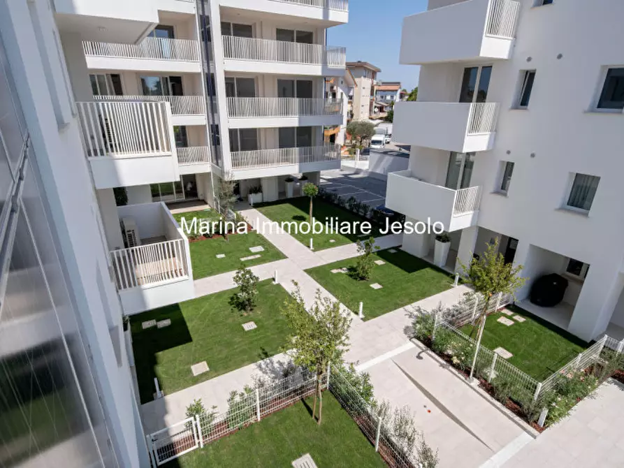 Immagine 19 di Appartamento in vendita  in via pindemonte a Jesolo