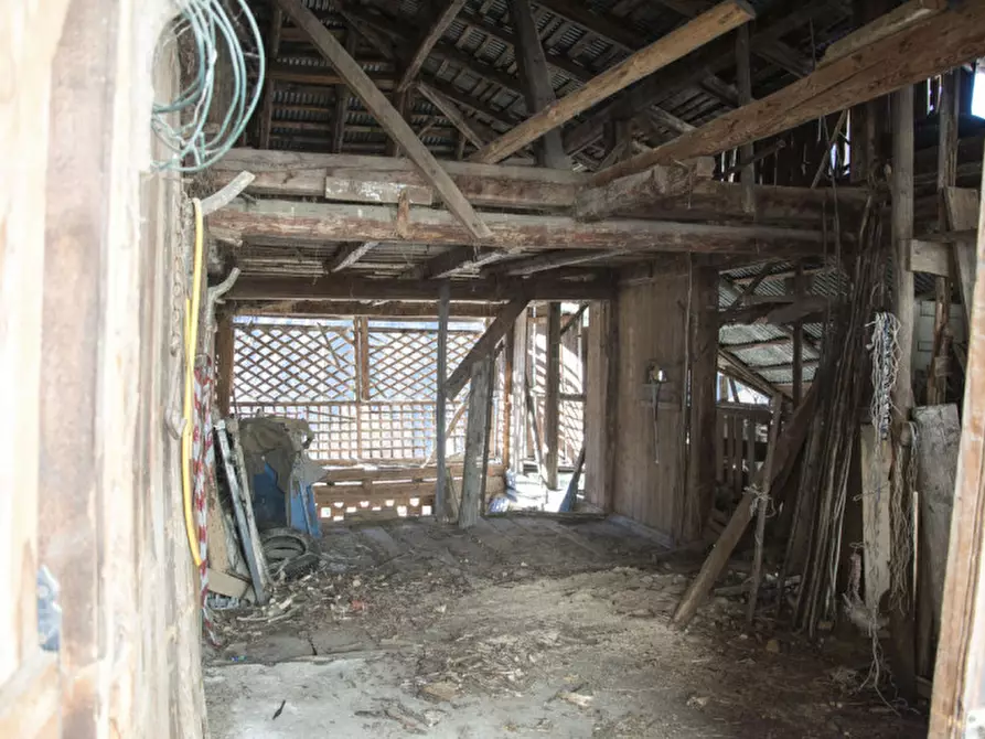 Immagine 7 di Rustico / casale in vendita  in Zanon a Rabbi