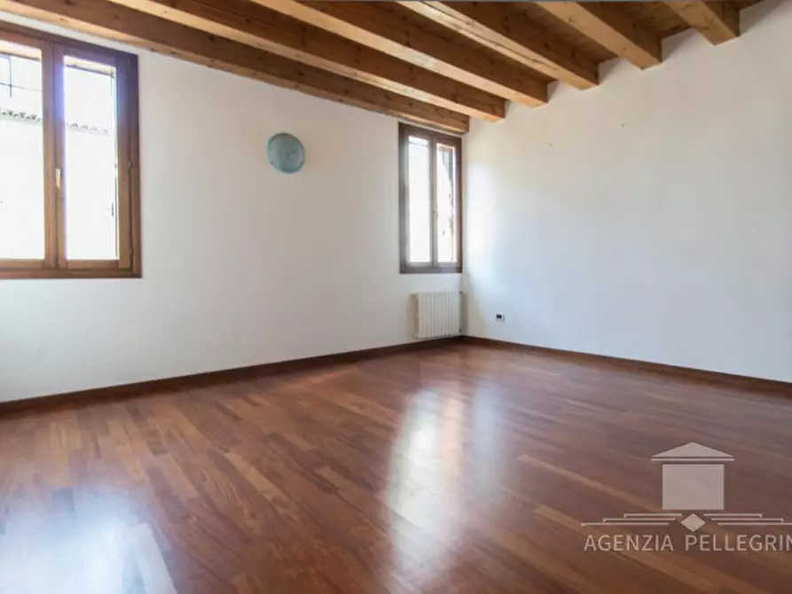 Immagine 15 di Appartamento in affitto  in Contra' Santi apostoli a Vicenza