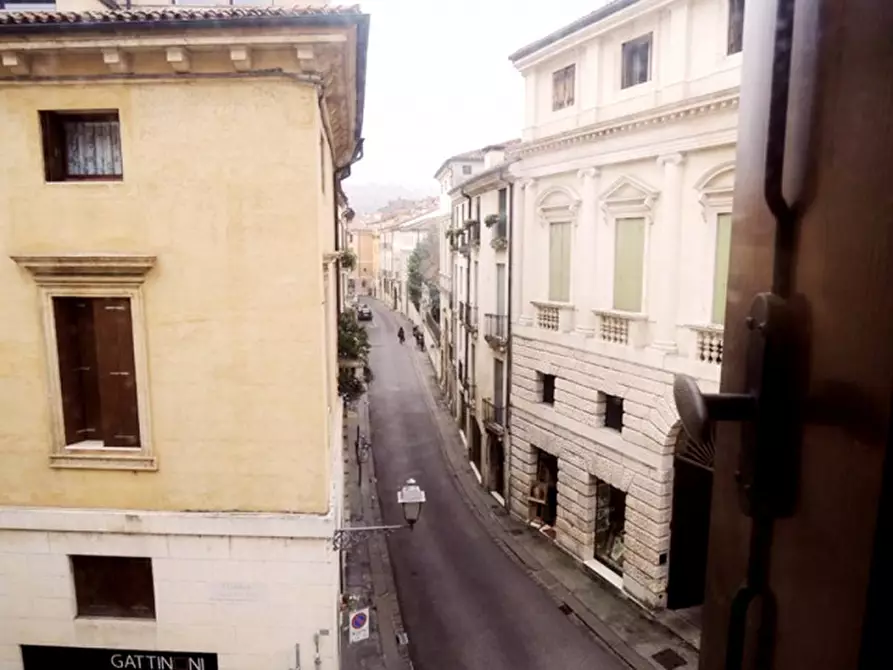 Immagine 20 di Appartamento in affitto  in Contra' Santi apostoli a Vicenza