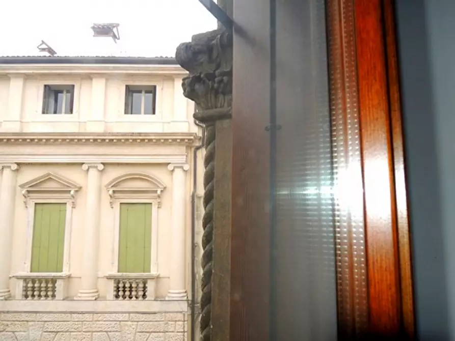 Immagine 28 di Appartamento in affitto  in Contra' Santi apostoli a Vicenza