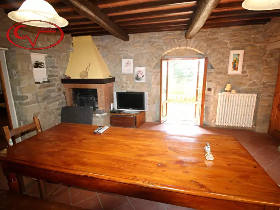 Immagine 6 di Villa in vendita  in Modine a Loro Ciuffenna