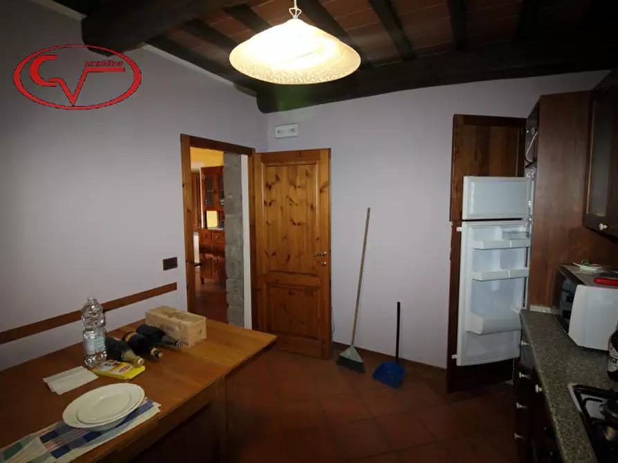 Immagine 9 di Villa in vendita  in Modine a Loro Ciuffenna