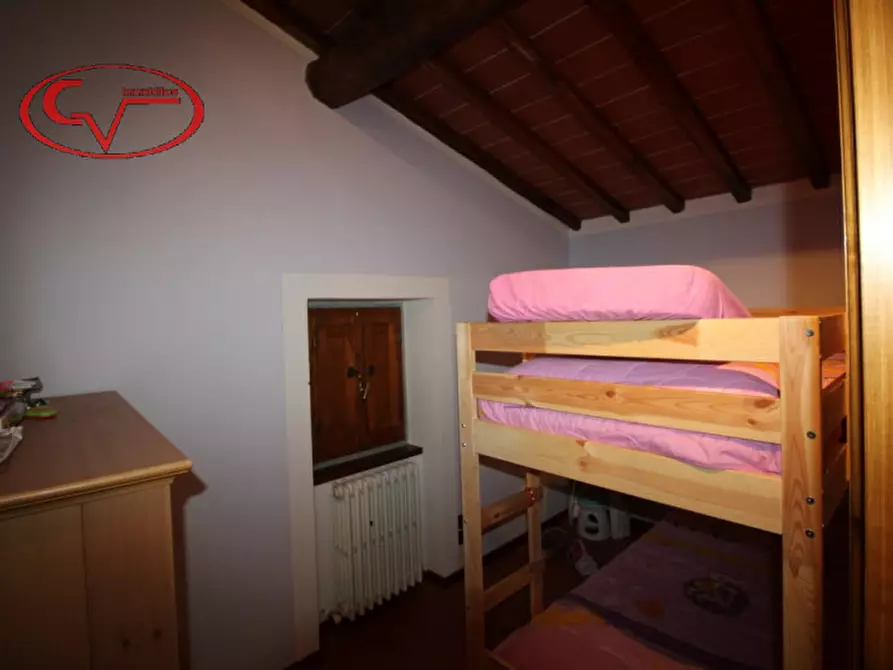 Immagine 12 di Villa in vendita  in Modine a Loro Ciuffenna