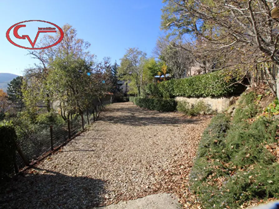 Immagine 25 di Villa in vendita  in Modine a Loro Ciuffenna