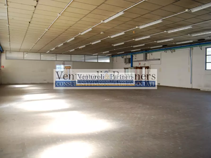 Immagine 11 di Capannone industriale in vendita  in via statale a Calcinato
