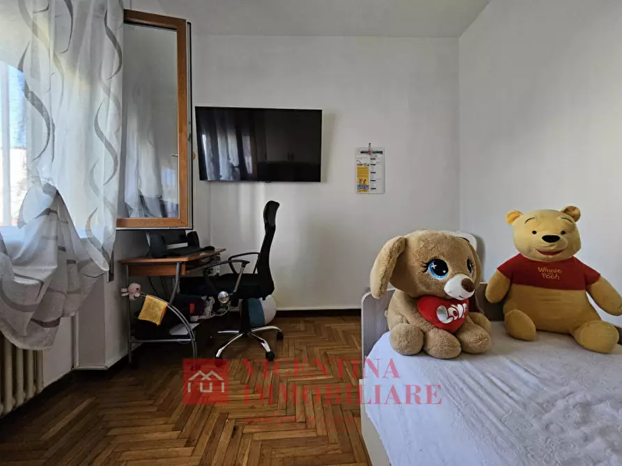 Immagine 15 di Appartamento in vendita  in Via Ragazzi del '99 a Vicenza