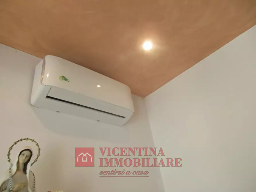 Immagine 23 di Appartamento in vendita  in Via Ragazzi del '99 a Vicenza