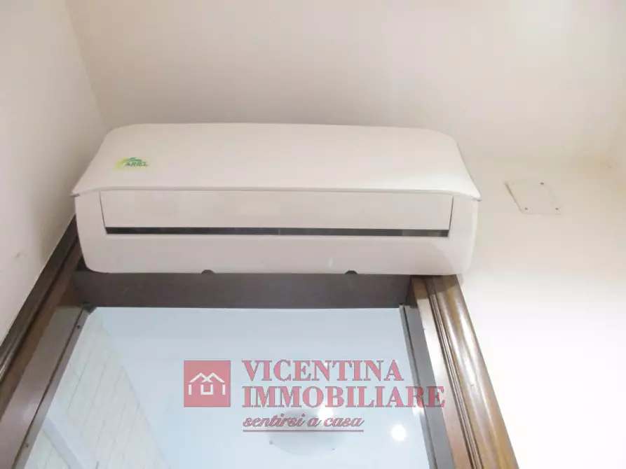 Immagine 24 di Appartamento in vendita  in Via Ragazzi del '99 a Vicenza