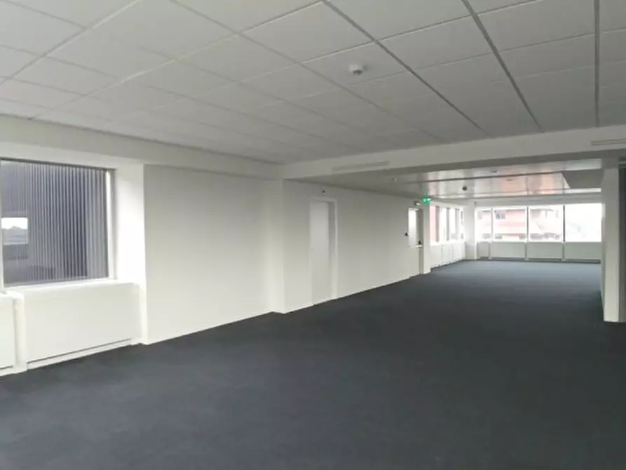 Immagine 20 di Ufficio in affitto  in VIA OLGIA a Segrate