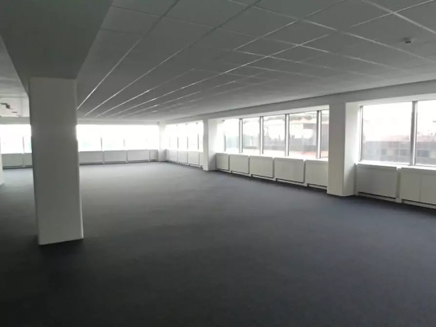 Immagine 23 di Ufficio in affitto  in VIA OLGIA a Segrate