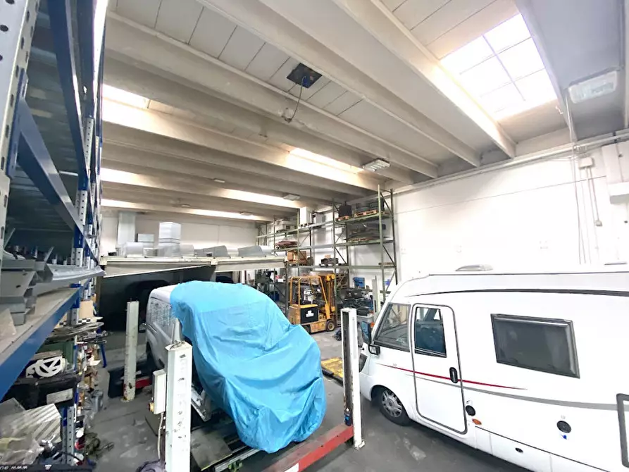 Immagine 2 di Capannone industriale in vendita  in VIA PIANA a Bertinoro