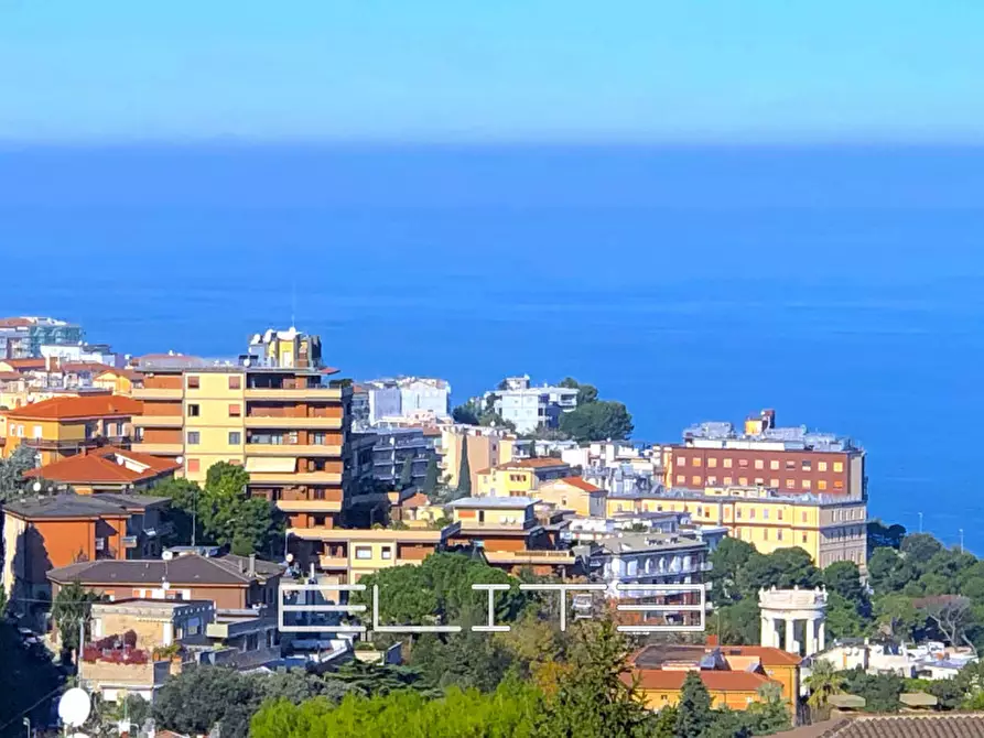 Immagine 1 di Appartamento in vendita  in SALVOLINI a Ancona