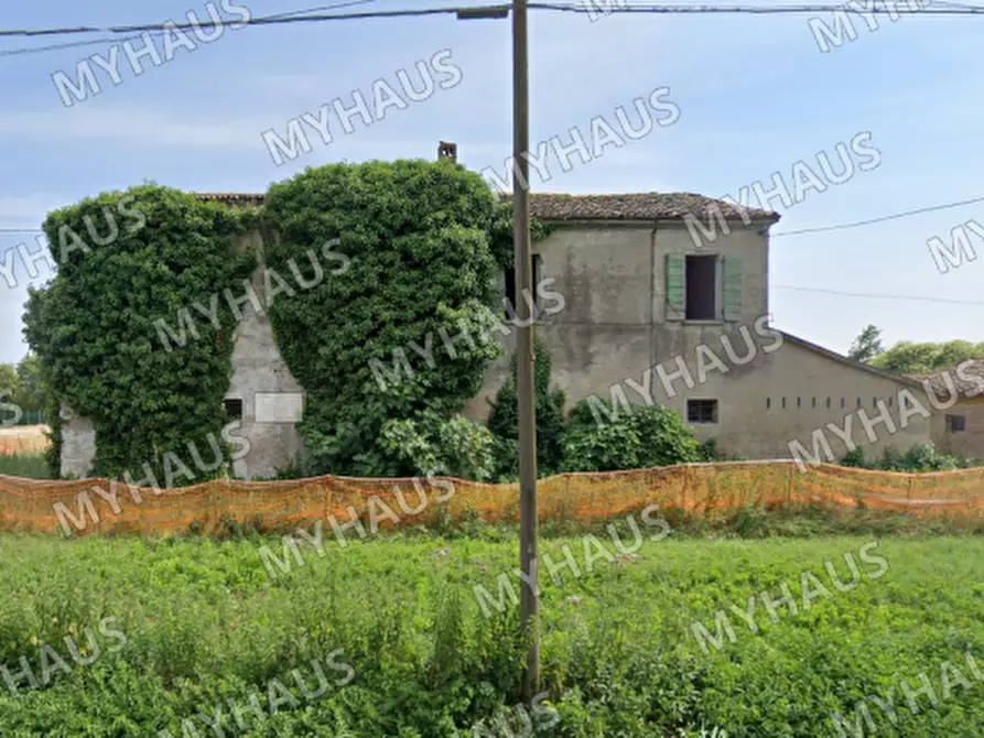Immagine 1 di Rustico / casale in vendita  in via fenili a Cesenatico