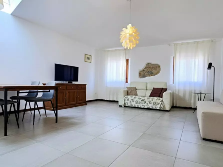 Immagine 3 di Appartamento in vendita  in Piazza Maggiore, 20 a Este