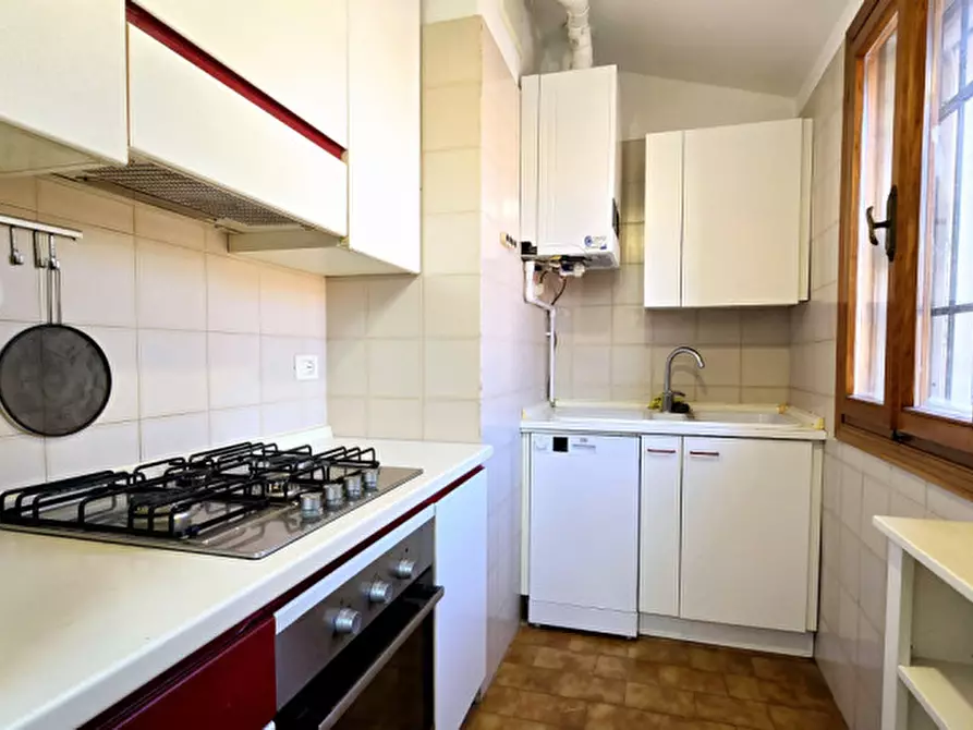 Immagine 12 di Appartamento in vendita  in Piazza Maggiore, 20 a Este