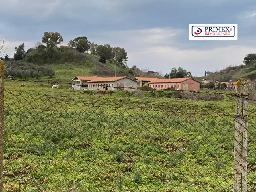 Immagine 1 di Terreno in vendita  in VIA LAURENTINA a Roma