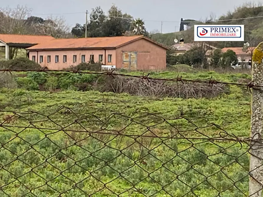 Immagine 3 di Terreno in vendita  in VIA LAURENTINA a Roma