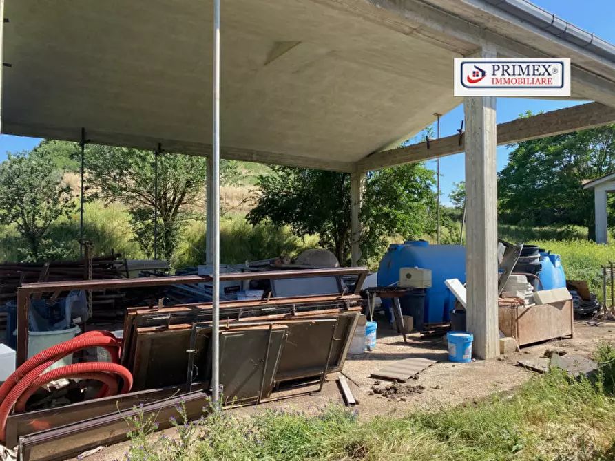 Immagine 11 di Terreno in vendita  in VIA LAURENTINA a Roma