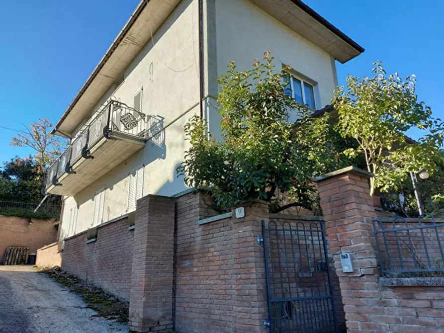 Immagine 1 di Appartamento in vendita  in Via Mazzini, N. snc a Muccia