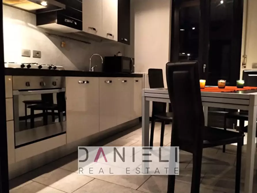 Immagine 1 di Attico in affitto  in Via A Pisano a Verona