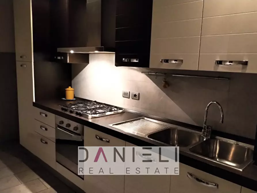 Immagine 6 di Attico in affitto  in Via A Pisano a Verona