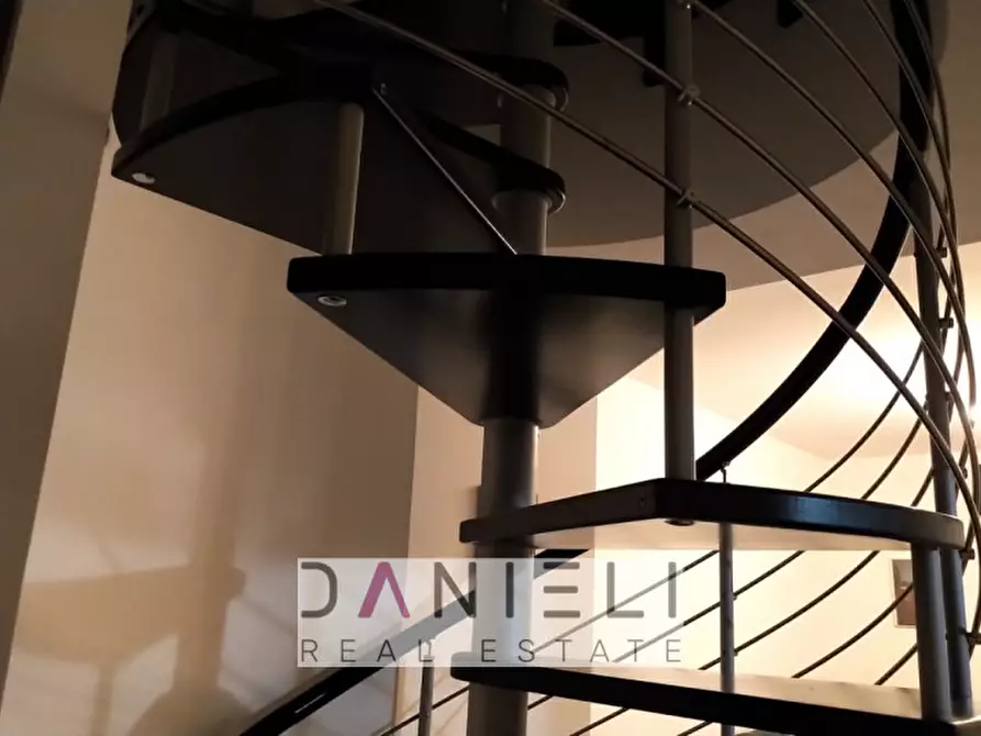 Immagine 11 di Attico in affitto  in Via A Pisano a Verona