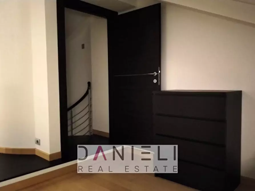 Immagine 21 di Attico in affitto  in Via A Pisano a Verona