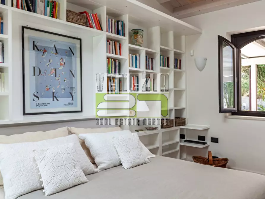 Immagine 17 di Villa in vendita  in Maganuco a Modica