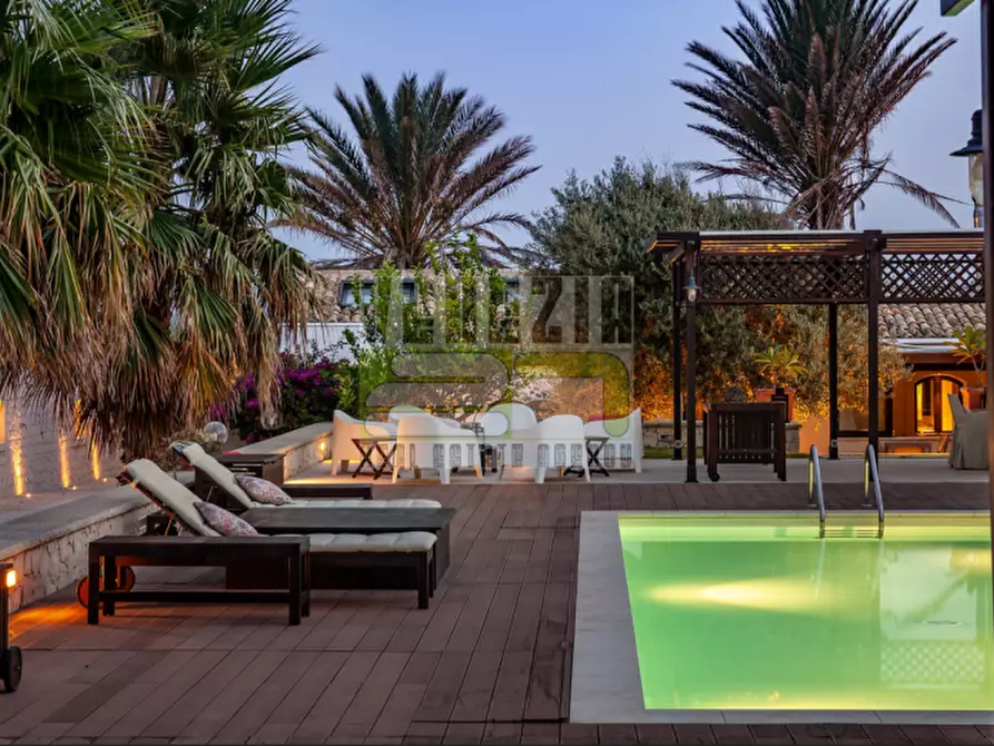 Immagine 27 di Villa in vendita  in Maganuco a Modica