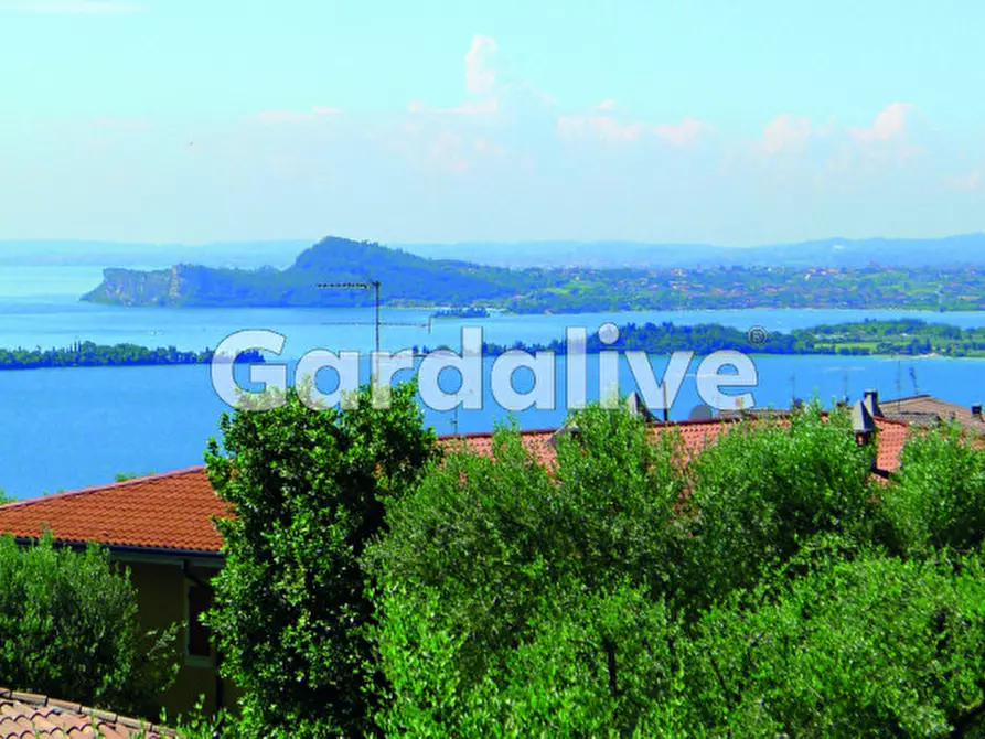 Immagine 4 di Villa in vendita  a Toscolano-Maderno