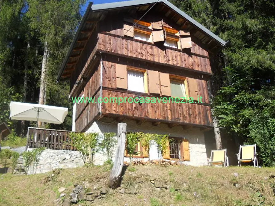 Immagine 1 di Casa indipendente in vendita  in VIA BELVEDERE a Val Di Zoldo