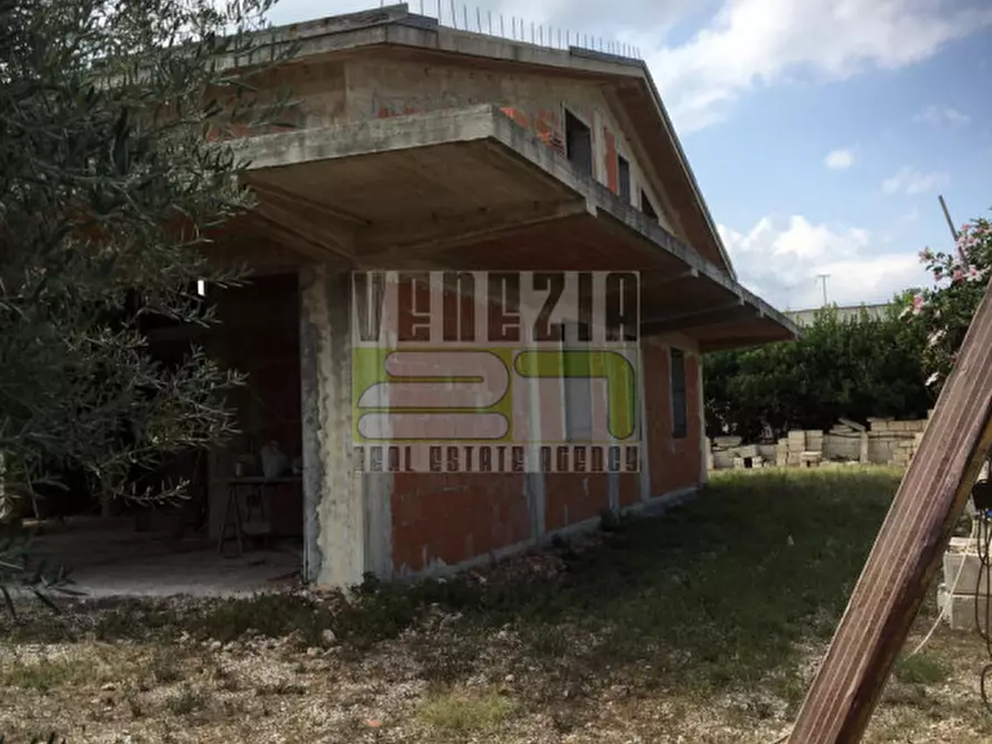 Immagine 3 di Villa in vendita  in C/da Balata a Noto