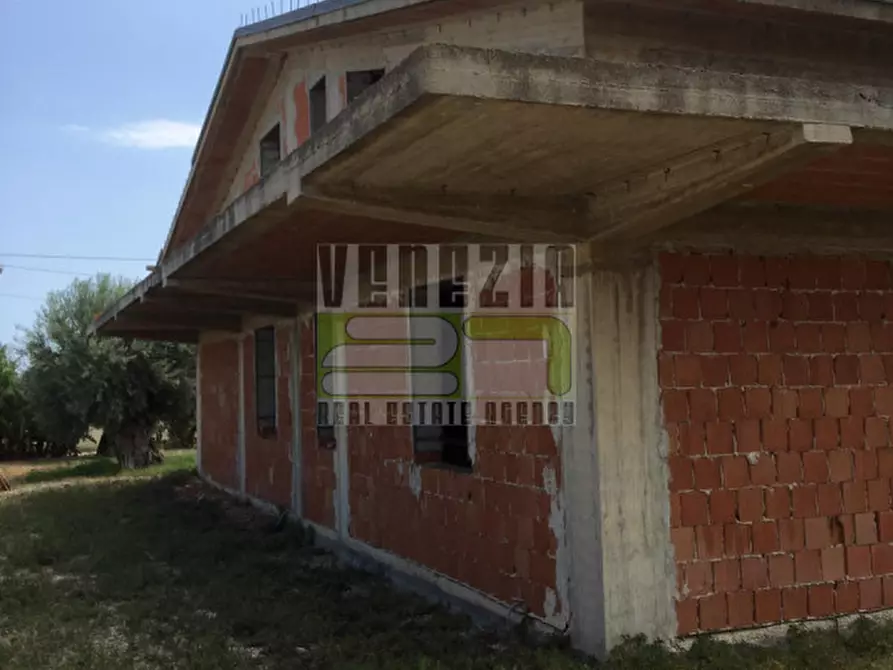 Immagine 7 di Villa in vendita  in C/da Balata a Noto