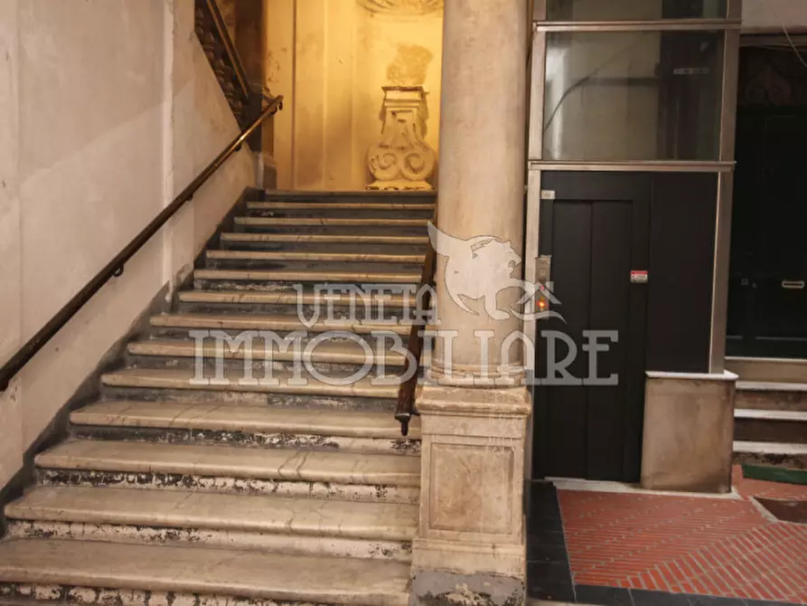 Immagine 20 di Appartamento in affitto  in piazza de marini a Genova