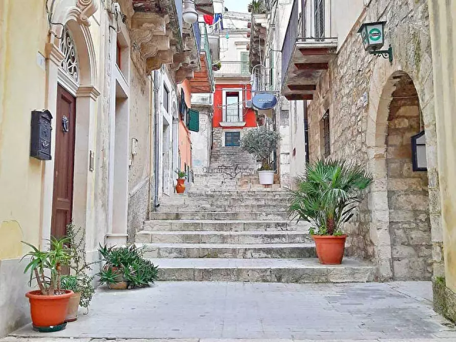 Immagine 14 di Appartamento in vendita  in via Carlo Papa a Modica