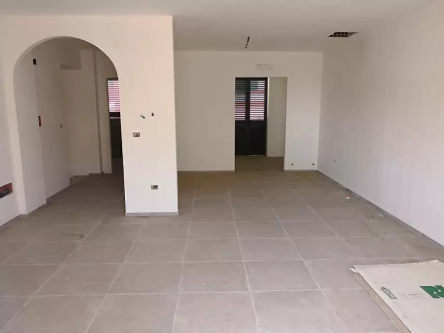 Immagine 4 di Villa in vendita  a Casarano