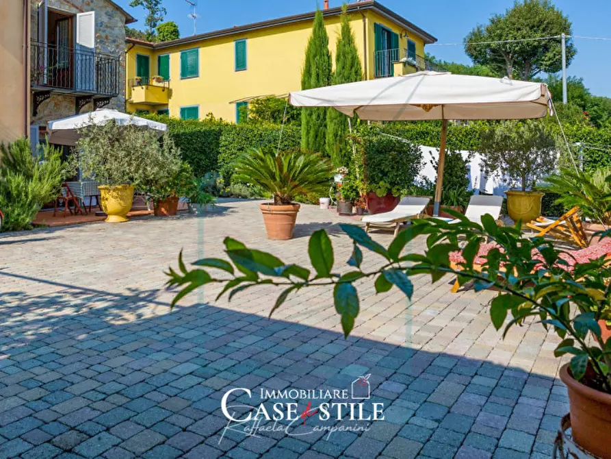 Immagine 3 di Appartamento in vendita  in Via dell'Angelo a Ameglia