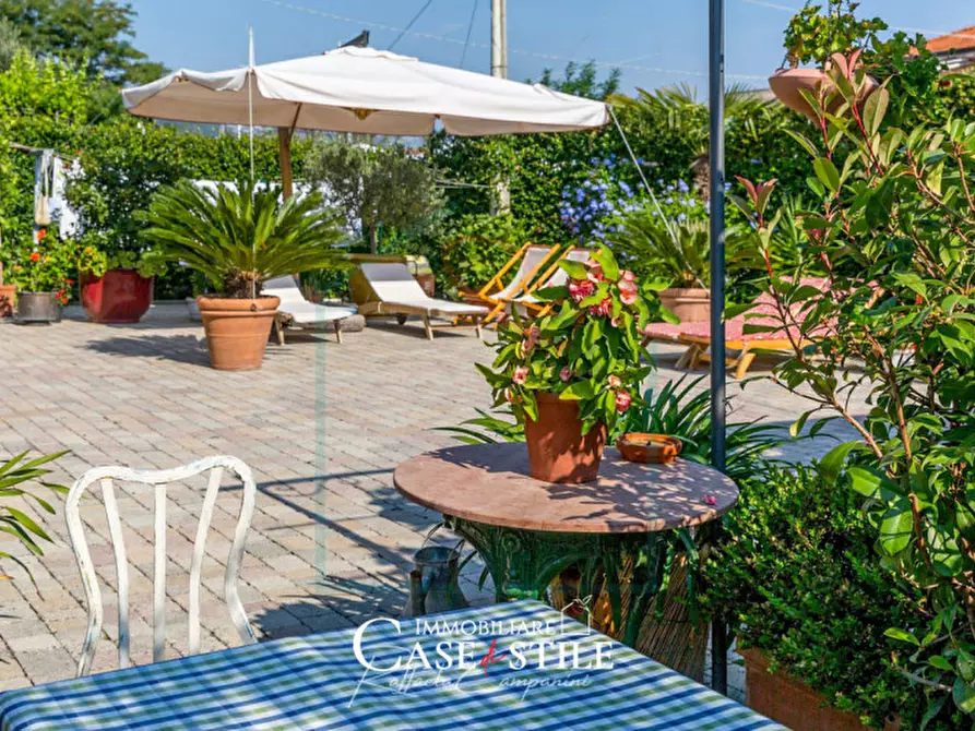 Immagine 5 di Appartamento in vendita  in Via dell'Angelo a Ameglia