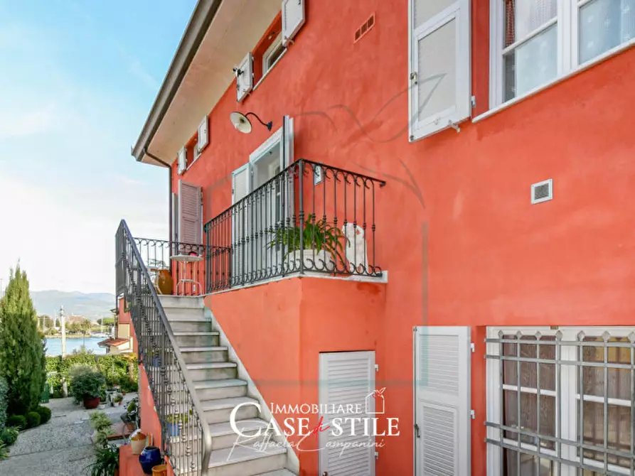 Immagine 9 di Appartamento in vendita  in Via dell'Angelo a Ameglia